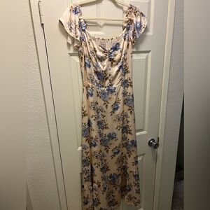 100% Silk Reformation Sianna Silk Dress